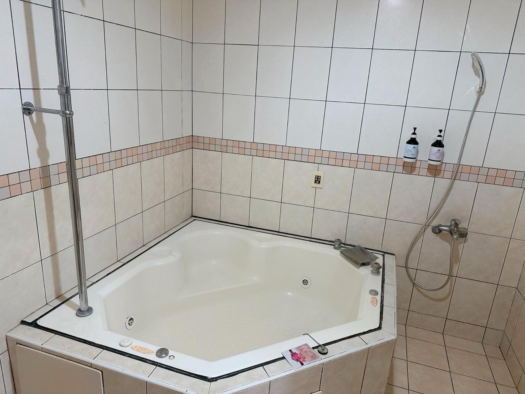 Hua Du Motel Jiji Exteriér fotografie