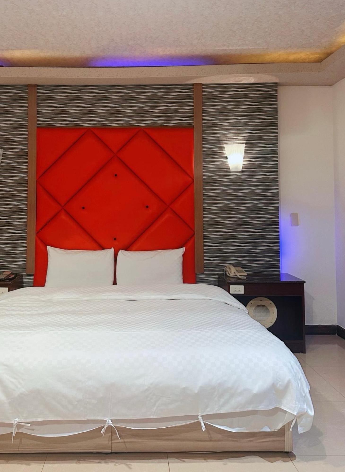 Hua Du Motel Jiji Exteriér fotografie