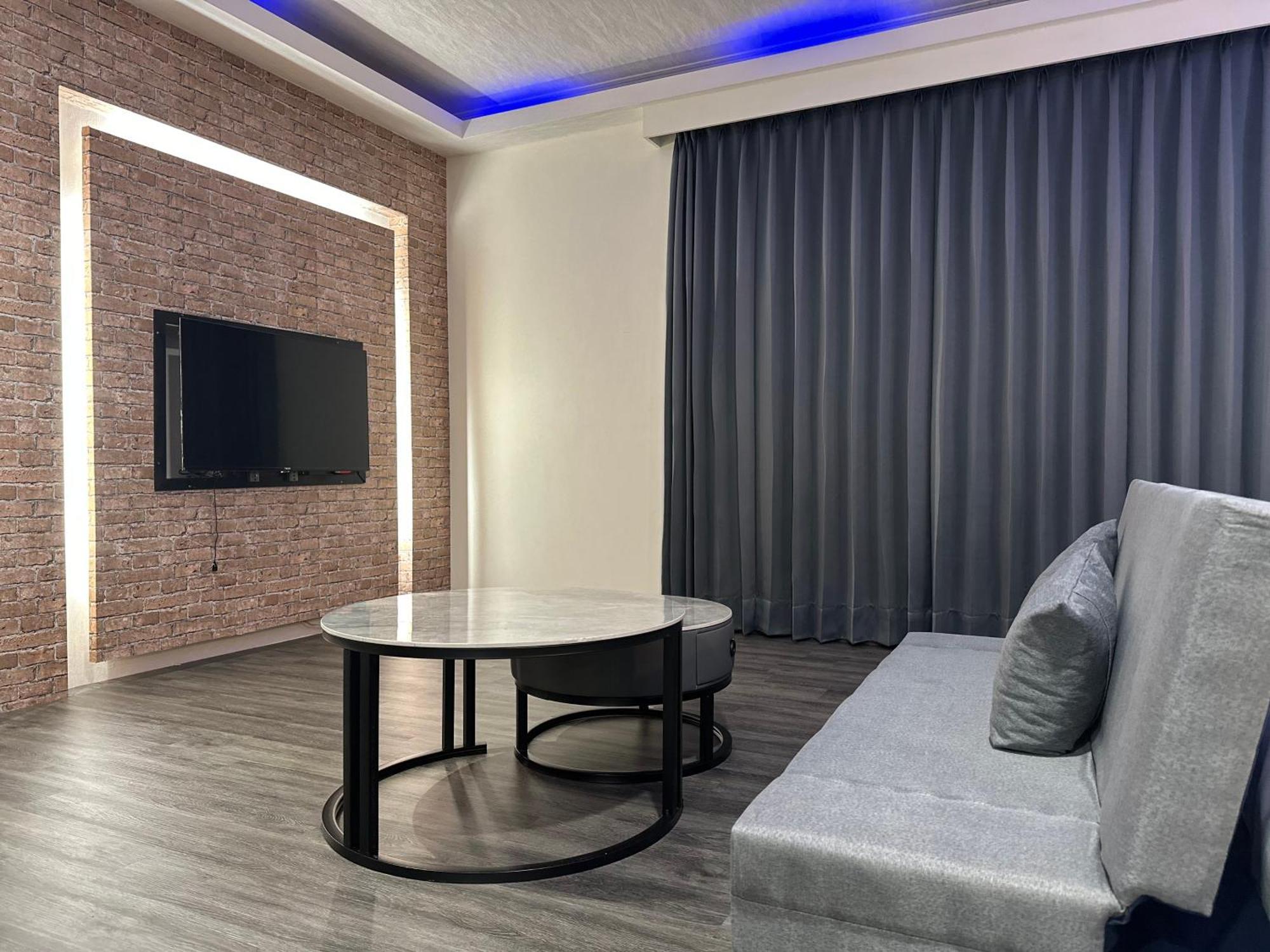 Hua Du Motel Jiji Exteriér fotografie